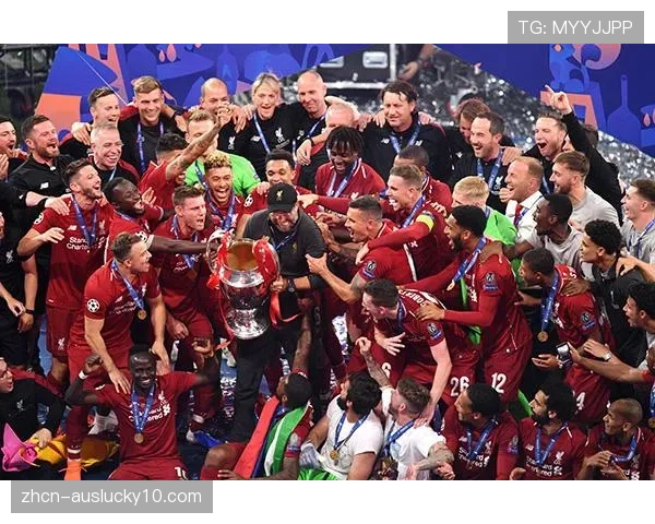 欧冠主题展览在伦敦开幕，展出历届冠军奖杯及经典影像